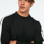 CD Sweatshirt - Black - Regular