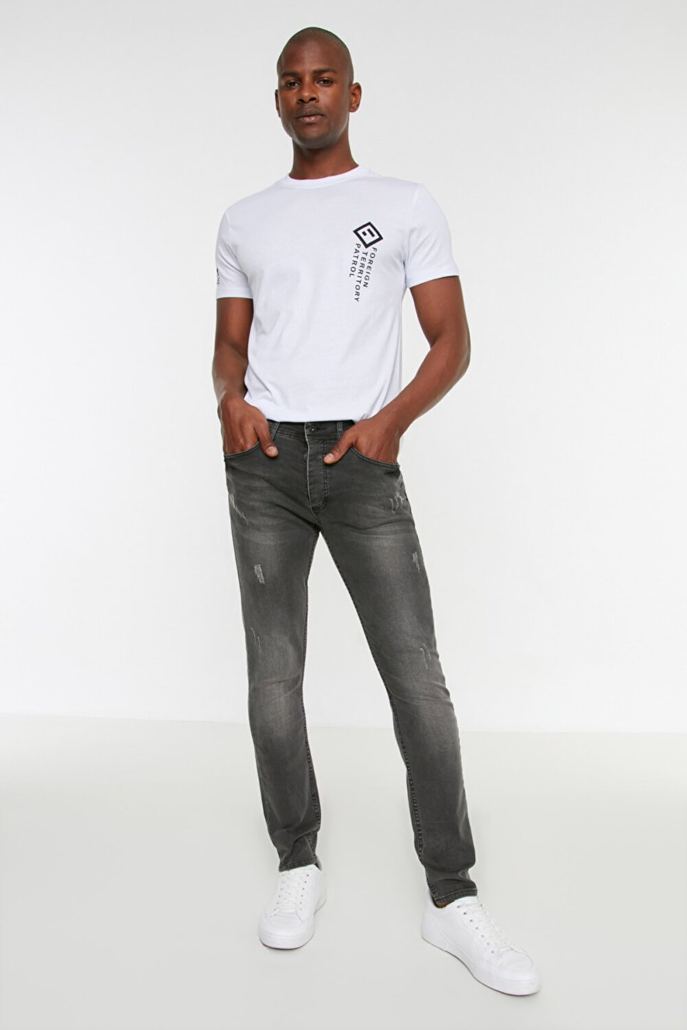 2_org_zoom CD Jeans - Gray - Skinny - Image 1