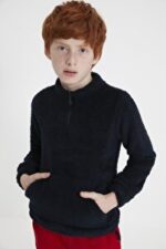 CD Jacket - Nary Blue