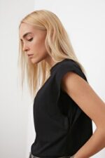 CD T-Shirt - Black - Standard - Image 4