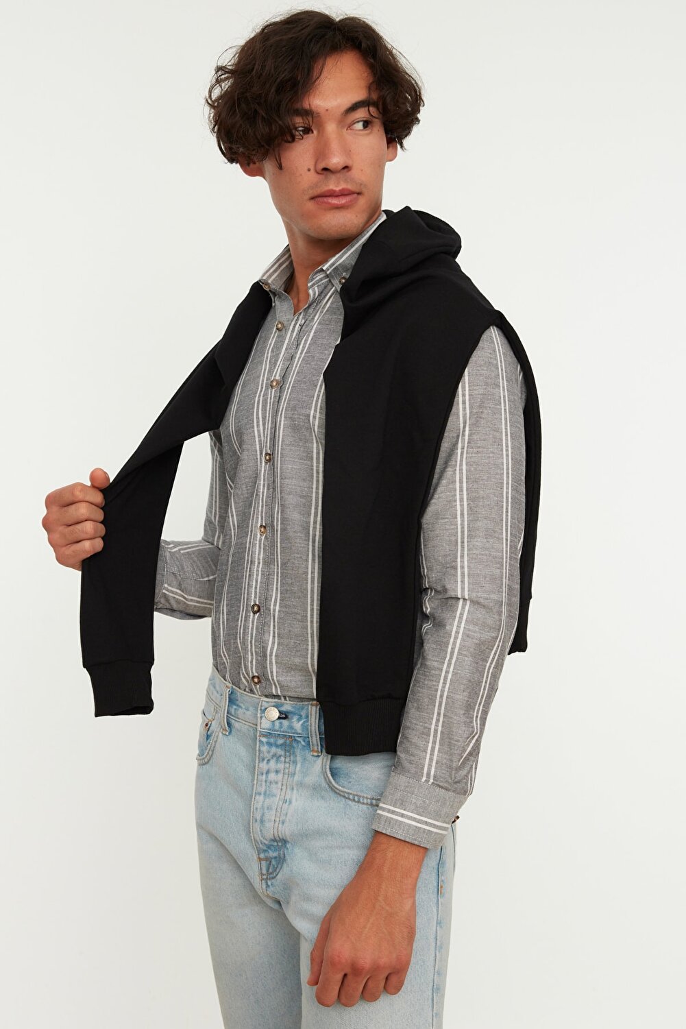 6_org_zoom CD Shirt - Black - Slim Fit - Image 1