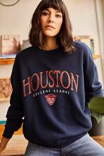 CD Sweatshirt - Navy Blue - Relaxed